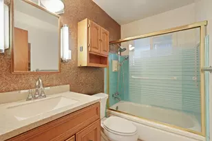 806 E Longview Ave, Stockton, CA 95207 - Photo 16