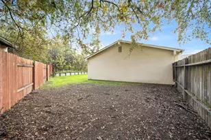 5846 Pikes Peak Way, Sacramento, CA 95842 - Photo 18