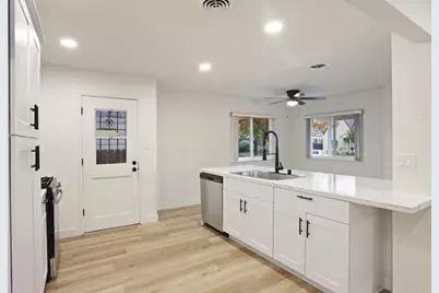 1860 Lucerne Avenue, Stockton, CA 95203 - Photo 12