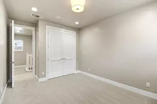 309 Fairgate Rd, Sacramento, CA 95825 - Photo 40