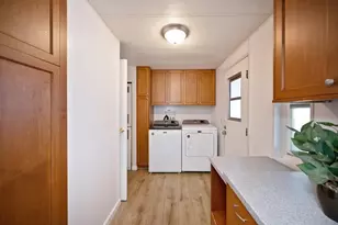 Cantabrook St, Sacramento, CA 95828 - Photo 20