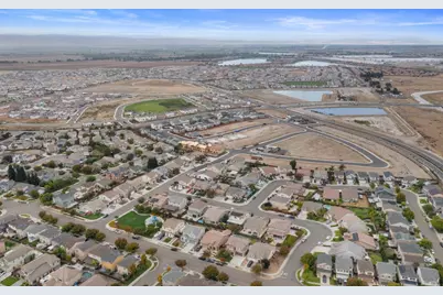 1513 Rock Springs Avenue, Manteca, CA 95337 - Photo 54