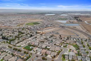 1513 Rock Springs Ave, Manteca, CA 95337 - Photo 54