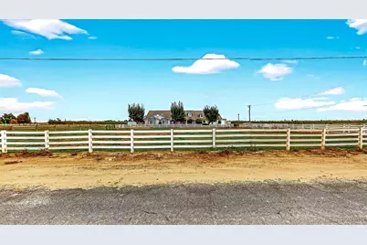 770 Merriam Road, Hickman, CA 95323 - Photo 2