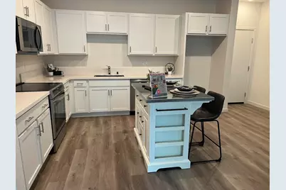 6141 Bridgecross Drive, Sacramento, CA 95835 - Photo 2