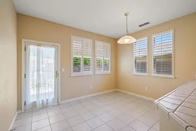 2381 Rose Arbor Drive, Sacramento, CA 95835 - Photo 12