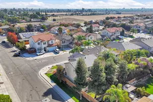 692 Blueberry Ln, Madera, CA 93638 - Photo 44