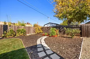 182 Price Way, Folsom, CA 95630 - Photo 14