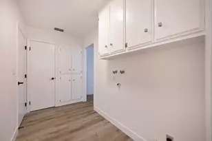 8650 Farley Way, Fair Oaks, CA 95628 - Photo 16