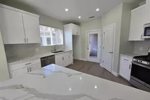 1300 Milano Dr, West Sacramento, CA 95691 - Photo 10