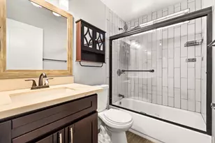 9372 Snowbird Way, Sacramento, CA 95826 - Photo 20