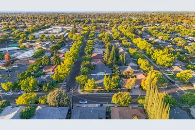 1605 Goldenwood Drive, Modesto, CA 95350 - Photo 36