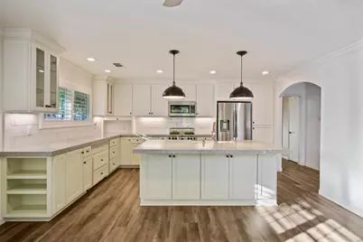 1605 Goldenwood Drive, Modesto, CA 95350 - Photo 18