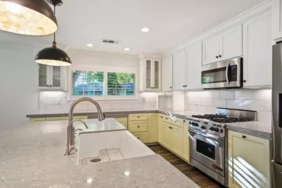 1605 Goldenwood Drive, Modesto, CA 95350 - Photo 20