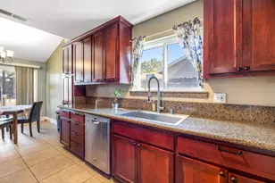 4737 Tacomic Dr, Sacramento, CA 95842 - Photo 18