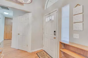 2149 Mc Kinley Ct, Los Banos, CA 93635 - Photo 8