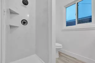 830 Flower St, Turlock, CA 95380 - Photo 18