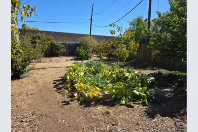 3450 27th Avenue, Sacramento, CA 95820 - Photo 12