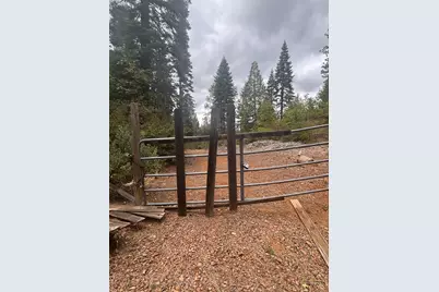 23324 Banner Quaker Hill Road, Nevada City, CA 95959 - Photo 14