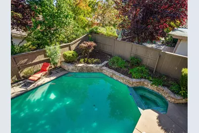 4035 Meadow Wood Drive, El Dorado Hills, CA 95762 - Photo 8