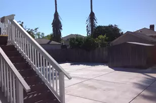 5715 E 16th St, Oakland, CA 94621 - Photo 12