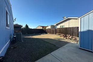 Cottonwood Ln, Sacramento, CA 95828 - Photo 16