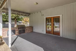 6137 Wasson Ln, Sacramento, CA 95841 - Photo 18