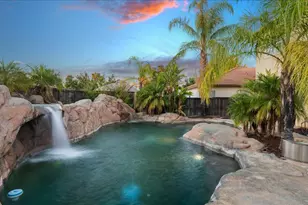 208 La Loma Ct, Roseville, CA 95678 - Photo 52