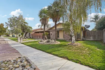 1602 Venetian Drive, Stockton, CA 95207 - Photo 2