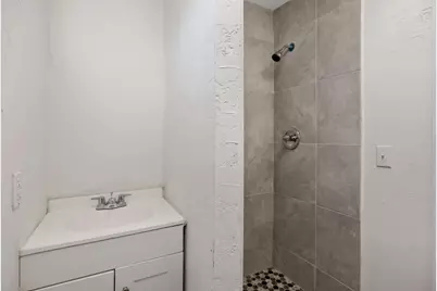 9893 Vista Avenue, Hanford, CA 93230 - Photo 10