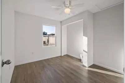 9893 Vista Avenue, Hanford, CA 93230 - Photo 12