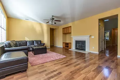 1920 Trail Way, Turlock, CA 95382 - Photo 24