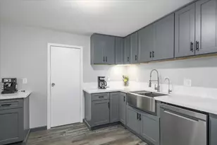 5880 Heaven's Gate, Lotus, CA 95651 - Photo 16