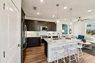 8647 Starburst Way, Sacramento, CA 95823 - Photo 8