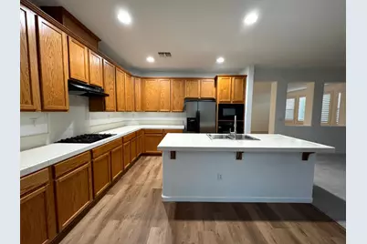 10292 Marlaw Way, Elk Grove, CA 95757 - Photo 20