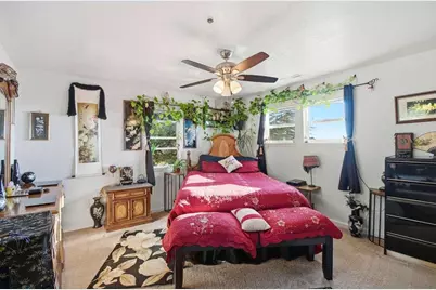 9028 Burr Street, Oakland, CA 94605 - Photo 22