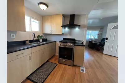 E Grant Line Road #11, Tracy, CA 95376 - Photo 10