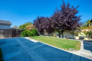 1129 Imperial Lily Dr, Patterson, CA 95363 - Photo 28
