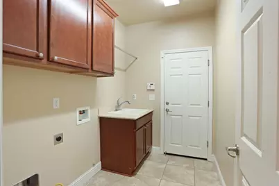 1995 Shady Oak Street, Manteca, CA 95336 - Photo 30