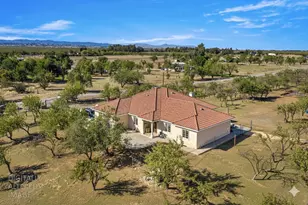 6581 Wisconsin Ave, Arbuckle, CA 95912 - Photo 2