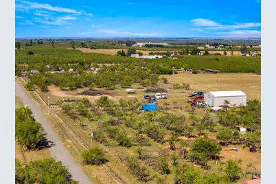 6581 Wisconsin Avenue, Arbuckle, CA 95912 - Photo 40