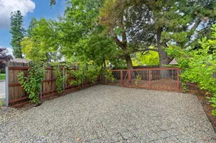 2217 Alameda Ave, Davis, CA 95616 - Photo 62