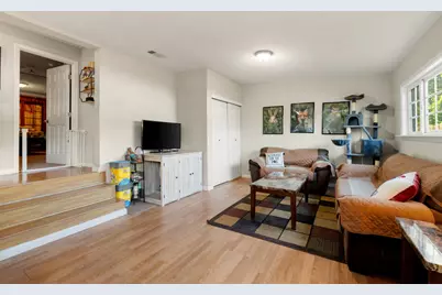 4631 11th Avenue, Sacramento, CA 95820 - Photo 12