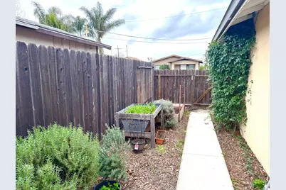 320 B Street, Isleton, CA 95641 - Photo 12