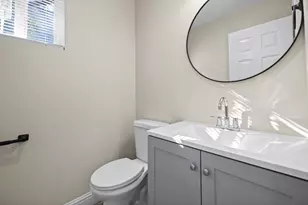 2052 E 4th St, Stockton, CA 95206 - Photo 38