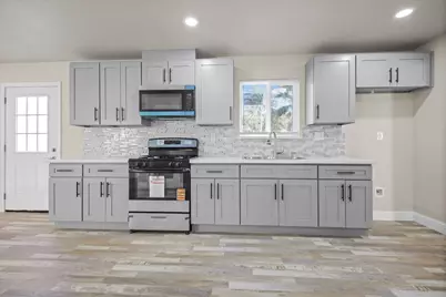 2052 E 4th Street, Stockton, CA 95206 - Photo 30