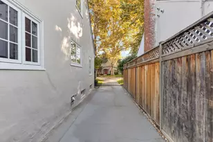 1831 9th Ave, Sacramento, CA 95818 - Photo 36