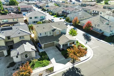 8388 Canary Pine Way, Elk Grove, CA 95757 - Photo 6