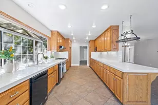 2903 Raintree Ct, Stockton, CA 95219 - Photo 12