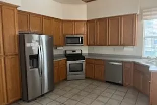 3516 Grimshaw Way, Elk Grove, CA 95758 - Photo 10